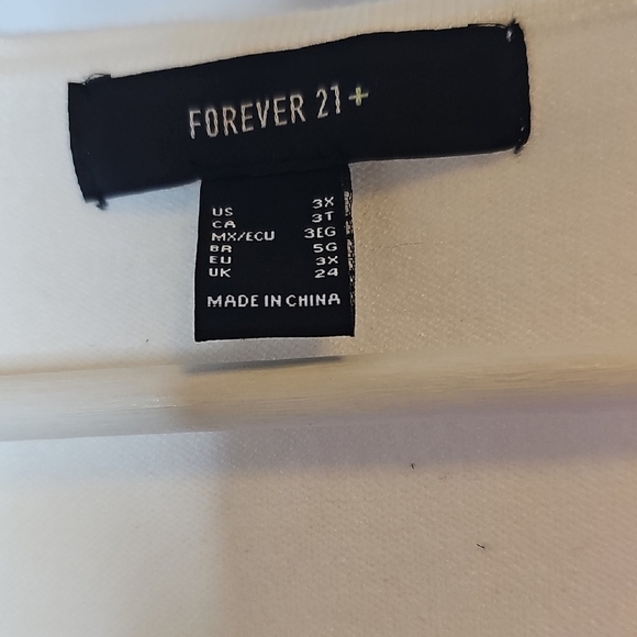 Forever 21 White Tank Top With Rhinestones Size 3X - Picture 3 of 7